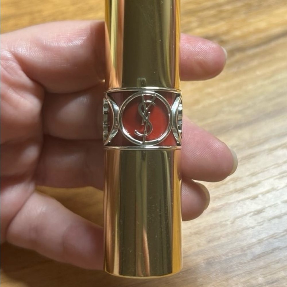 Yves Saint Laurent Rouge Volupte Shine Oil-In-Stick Lipstick in Rosewood Beat!